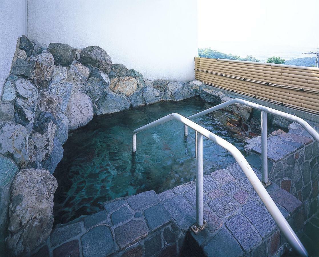 Michi No Eki Fureai Park Mino Hotel Mitoyo Exterior photo